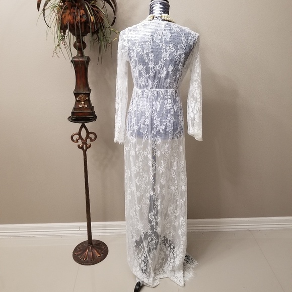 Maternity Photography Dress - Picture 3 of 3